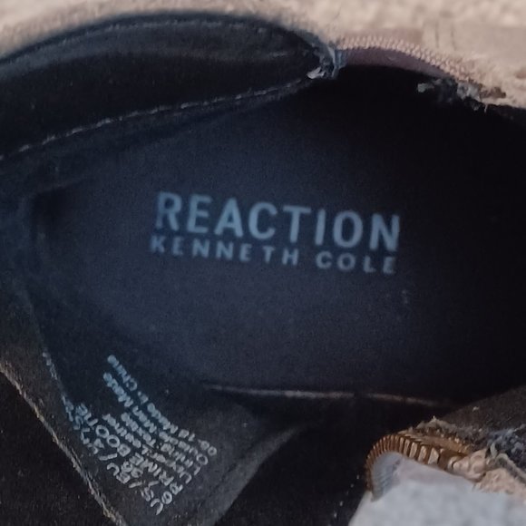 Kenneth Cole Reaction Gray Suede Prime Platform Bootie Size 6 - Picture 10 of 10